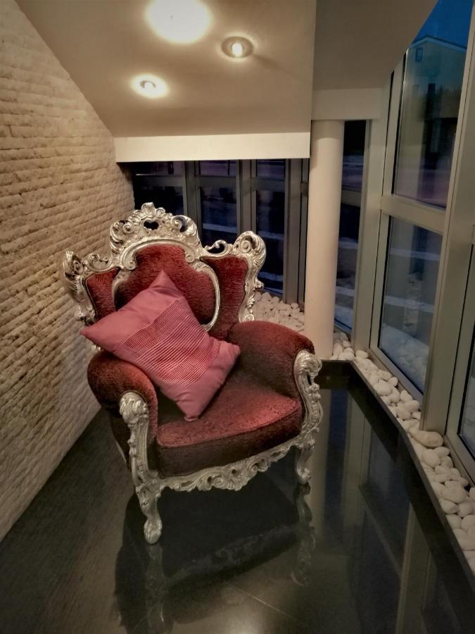 Hotel In - Lounge Room Cazzago  Kültér fotó