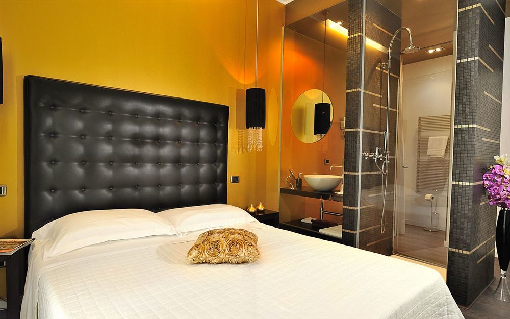 Hotel In - Lounge Room Cazzago  Kültér fotó